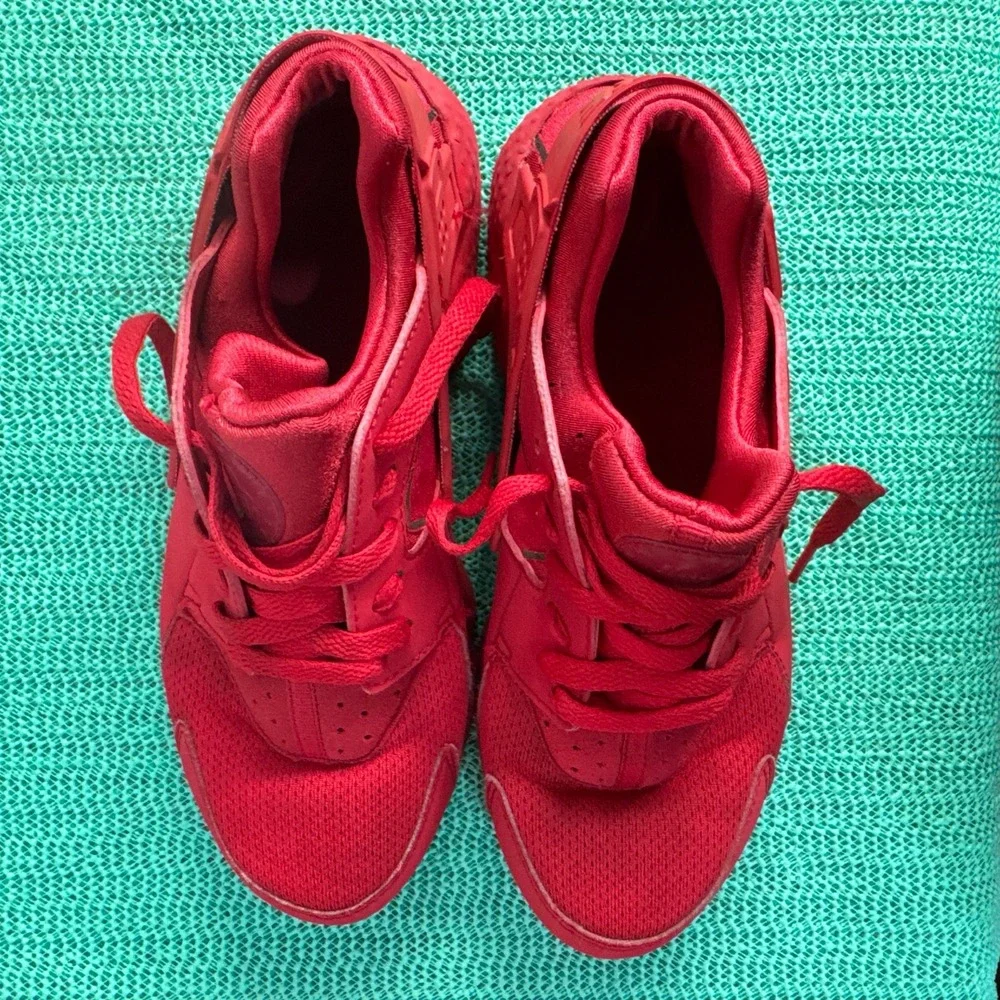 NIKE HUARACHE RUN (GS) UNIVERSITY RED SZ 6.5Y [654275-600]
